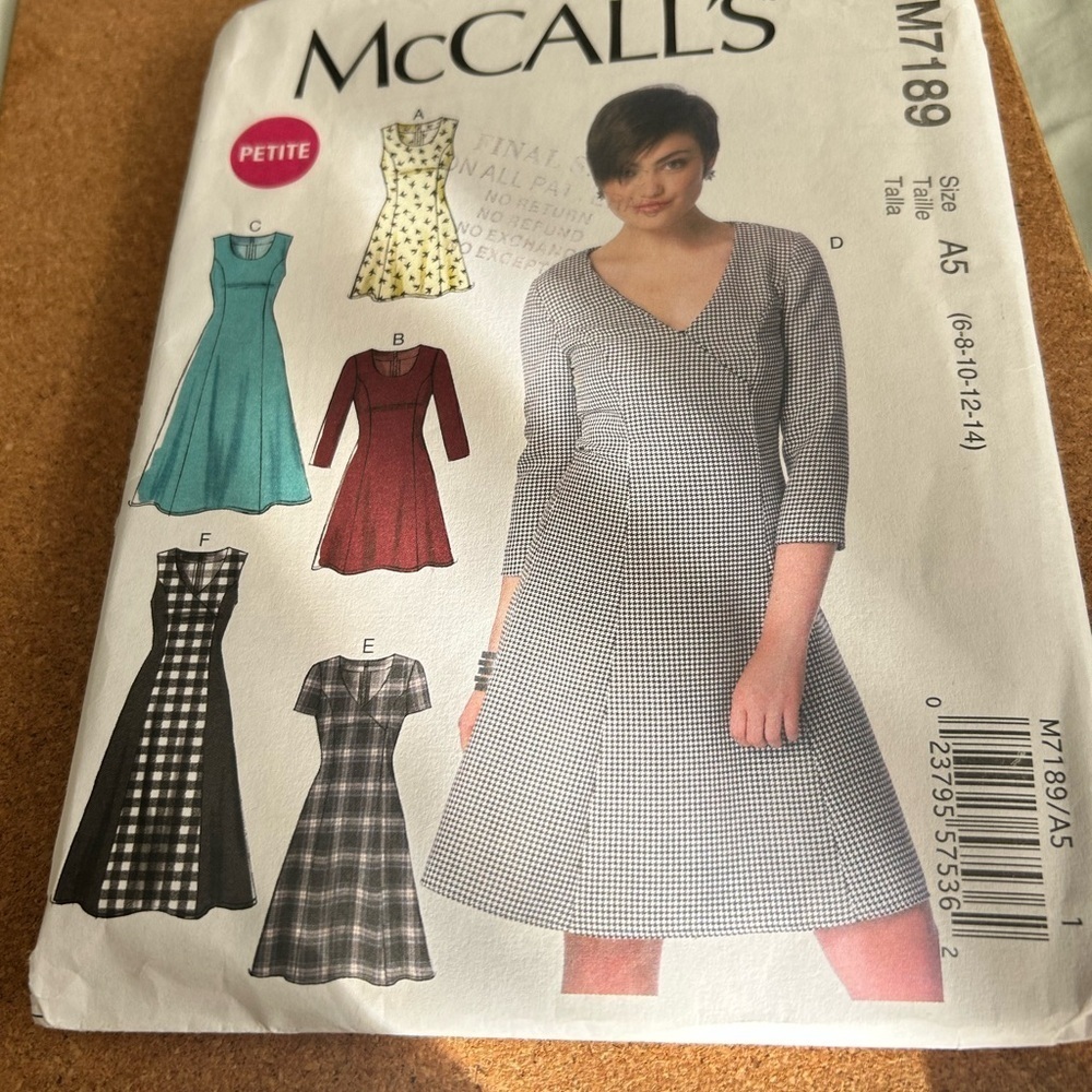 2015 McCalls M7189 petite 6-14- delicious looking dress pattern/